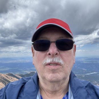 Pikes Peak - America's Mountain - I'm in the clouds - Hiking Near Me - Cascade, Colorado Pikes Peak - America's Mountain - I'm in the clouds - Hiking Near Me - Cascade, Colorado
