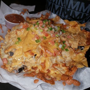 PBR - Hampton - Nachos with salsa - Bars Near Me - Hampton, Virginia