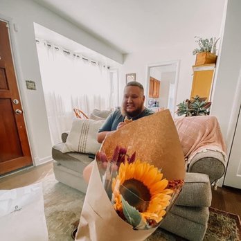 George Thomas Florist - Florists Near Me - Indianapolis, Indiana
