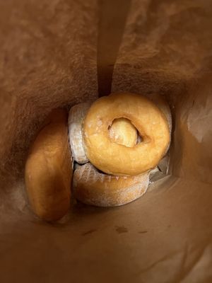 Aurora Donuts & Ice Cream by null