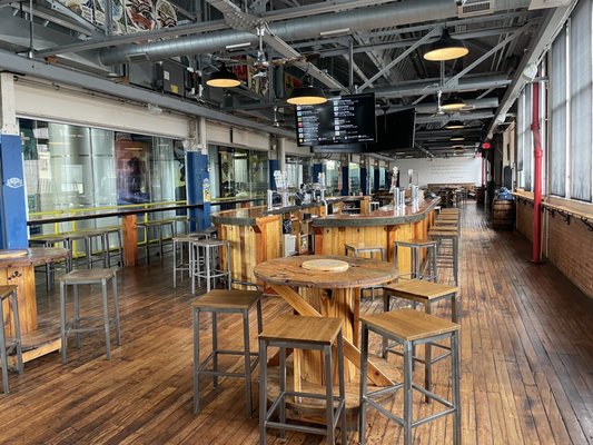 Two Roads Brewing Company by null