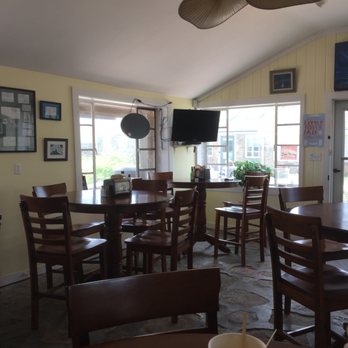Pa's Place - Comfy seating with great views all around you! - Breakfast & Brunch Near Me - Guilford, Connecticut Pa's Place - Comfy seating with great views all around you! - Breakfast & Brunch Near Me - Guilford, Connecticut