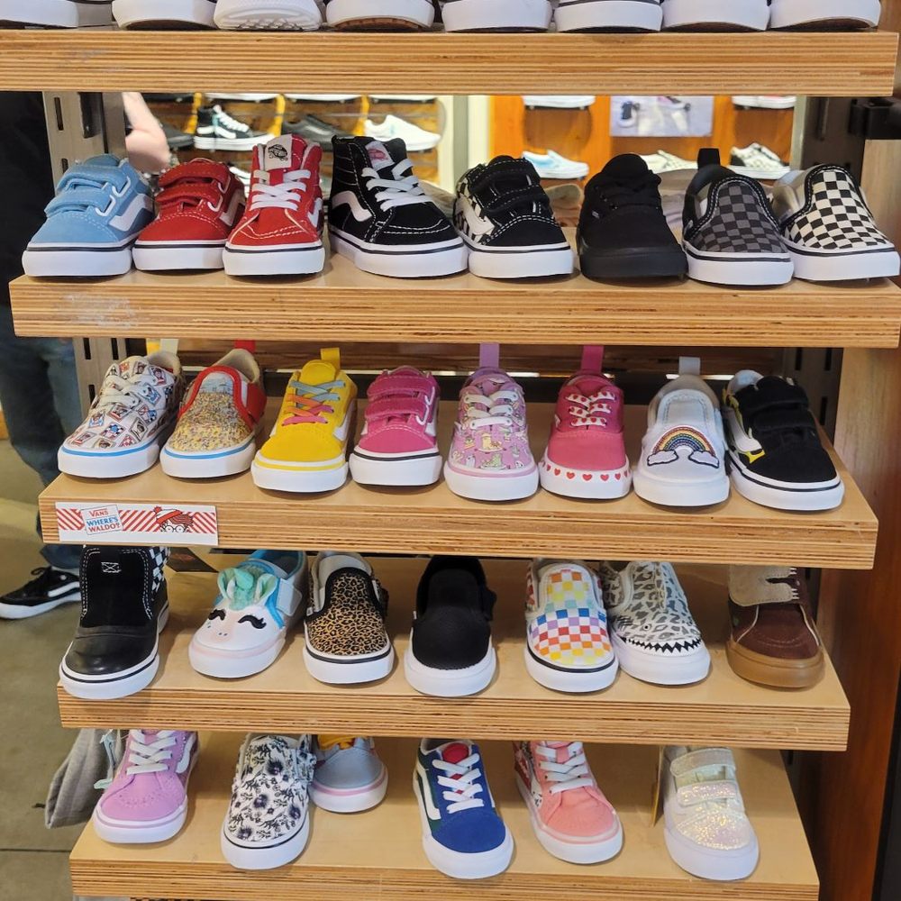 Vans - Shoes - Shoe Stores Near Me - Redlands, California Vans - Shoes - Shoe Stores Near Me - Redlands, California
