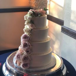 Beautiful wedding cake. Beautiful wedding cake.