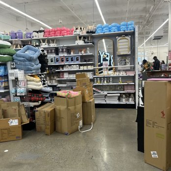 Five Below - Accessories Near Me - Chula Vista, California
