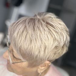 Hair By Kayla Marie