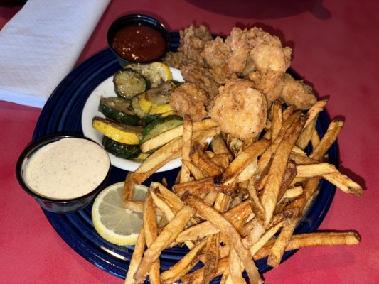 Lucky 12 Tavern by null