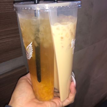 SÍPP Cafe - Peach blossom and jasmine milk tea - Fast Food Near Me - Glendale, Arizona