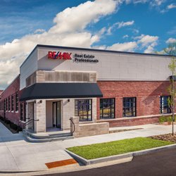 RE/MAX Real Estate Professionals
