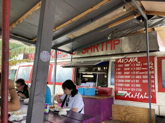 Kahuku shrimp box by null