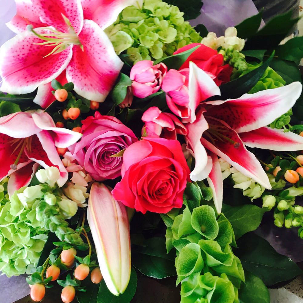 MDS Florist - beautiful bouquet I ordered last minute. they had this designed and ready in one hour! - Florists Near Me