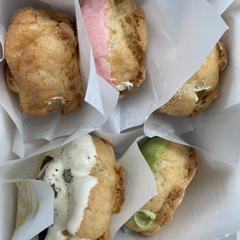 Beard Papa's - Desserts Near Me - Denver, Colorado