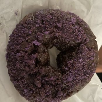 The Donuttery - Cinnamon Crumb Cake - Donuts Near Me - Huntington Beach, California The Donuttery - Cinnamon Crumb Cake - Donuts Near Me - Huntington Beach, California