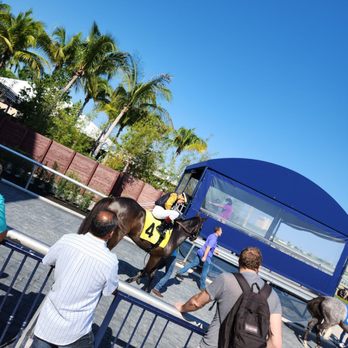 Gulfstream Park - Post time - Casinos Near Me - Hallandale Beach, Florida