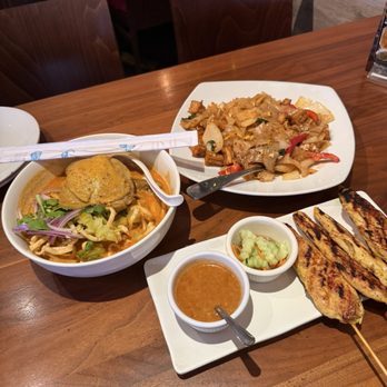 AROI Thai - Thai Near Me - La Jolla, California