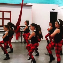 Danza Zandra - Hiphop