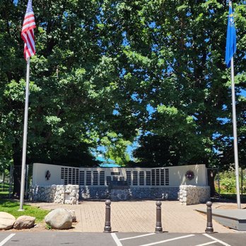 James D. Hoff Peace Officer Memorial - Landmarks & Historical Buildings Near Me James D. Hoff Peace Officer Memorial - Landmarks & Historical Buildings Near Me