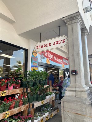 Trader Joe's by null