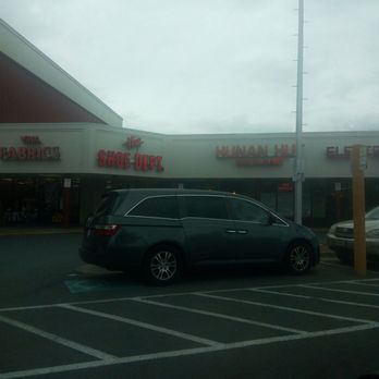 Hunan Hut - From parking lot - Chinese Near Me - Hyattsville, Maryland Hunan Hut - From parking lot - Chinese Near Me - Hyattsville, Maryland