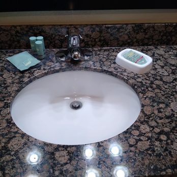 Best Western Apache Junction Inn - Bathroom - Hotels Near Me - Apache Junction, Arizona