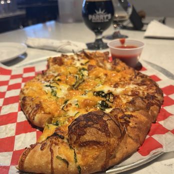 Parry's Pizzeria & Taphouse - Pizza Near Me - Webster, Texas Parry's Pizzeria & Taphouse - Pizza Near Me - Webster, Texas