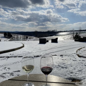 Stone Tower Winery - Wineries Near Me - Leesburg, Virginia Stone Tower Winery - Wineries Near Me - Leesburg, Virginia
