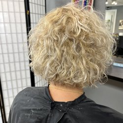 One Flight Up - Kelsie changed my hair like magic. She is very patient with her work.