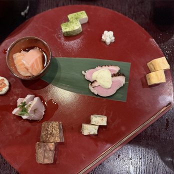 Iyasaka - Chef's Omakase appetizer plate - Japanese Near Me - Costa Mesa, California