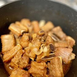 Costco Wholesale - Caramelized pork spare ribs - join me for din din :)