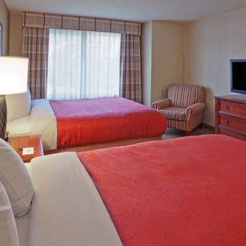 Country Inn & Suites - Guest Room - Hotels Near Me - Henrietta, New York Country Inn & Suites - Guest Room - Hotels Near Me - Henrietta, New York