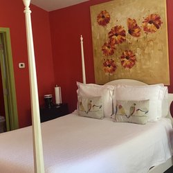 Lake Country Inn