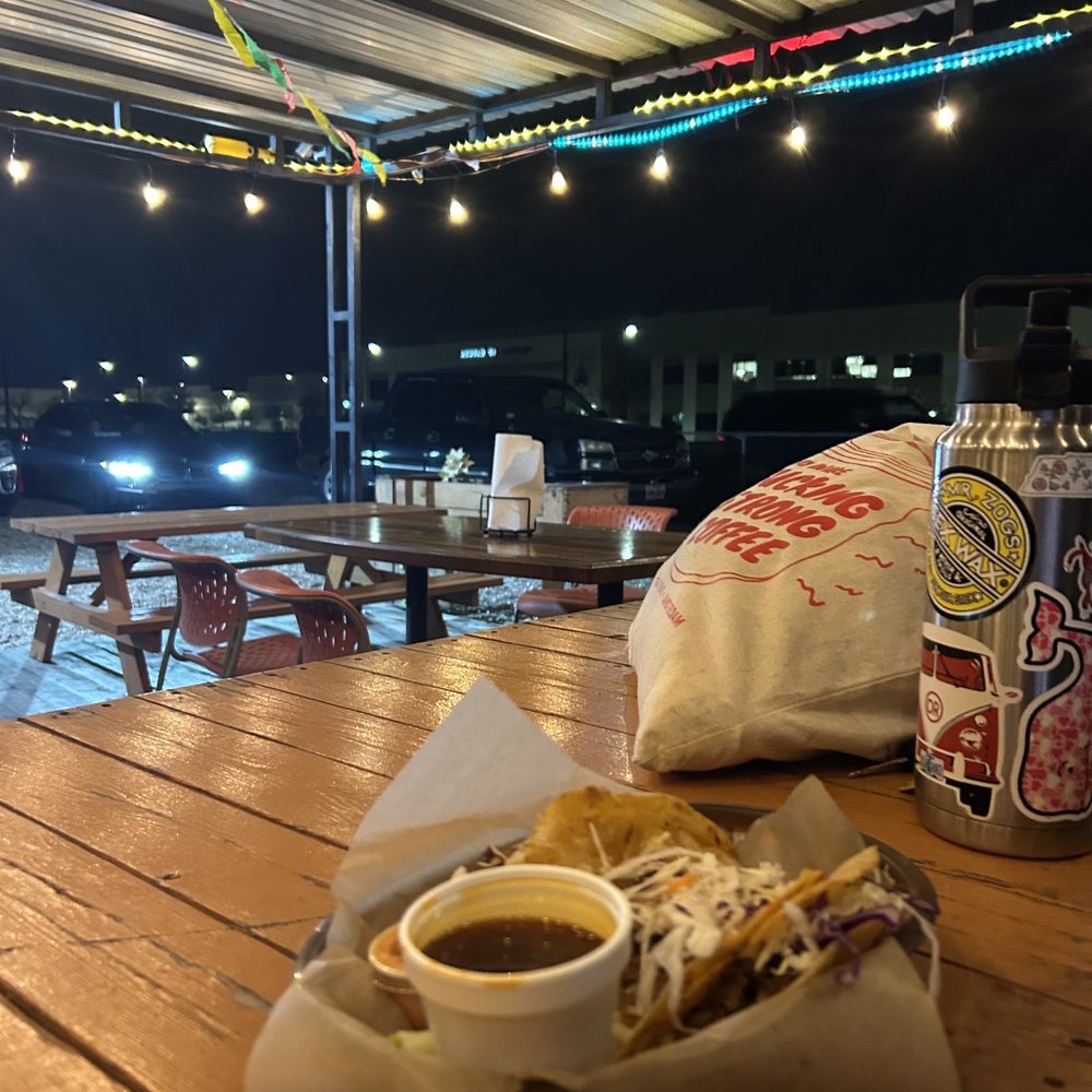 CJ’s Tacos - i - Tacos Near Me - Austin, Texas