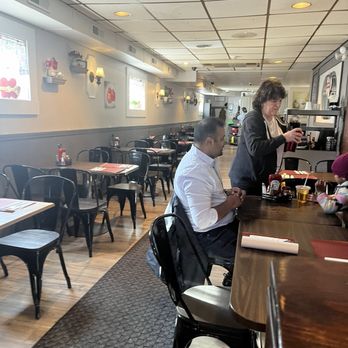 Ralph's Tavern - Dining area - Italian Near Me - Albany, New York