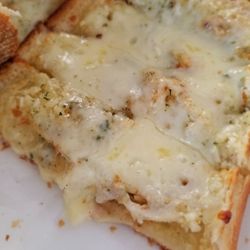Pizza Bella Italian Restaurant - Cheesy garlic bread