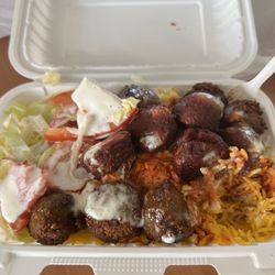 Habibi Halal Food - Falafel over rice!