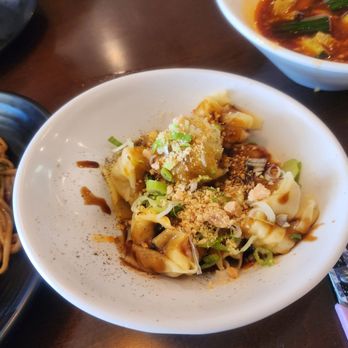 Noodle Man - Wonton with chili oil - Noodles Near Me - Virginia Beach, Virginia