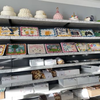 Federhofer's Bakery - Cake Wall - Bakeries Near Me - Affton, Missouri Federhofer's Bakery - Cake Wall - Bakeries Near Me - Affton, Missouri