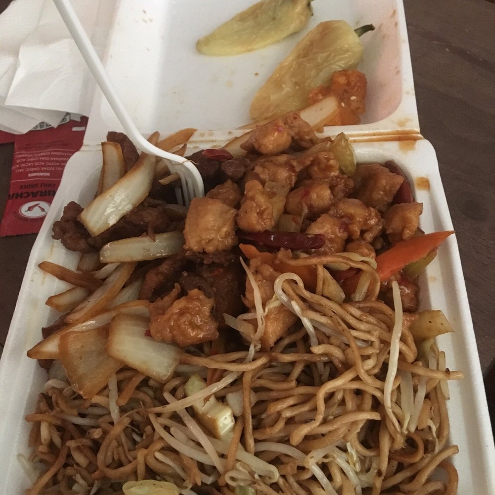 Imperial Express - Chow menu, spicy chicken and Mongolian pork, plus the peppers, so good! - Chinese Near Me - San Diego, California Imperial Express - Chow menu, spicy chicken and Mongolian pork, plus the peppers, so good! - Chinese Near Me - San Diego, California