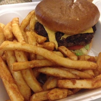 Perry Street Grill - The take out cheeseburger and battered fry dinner was super good and cheap. Everything fresh including the beef! - American Near Me - Pontiac, Michigan Perry Street Grill - The take out cheeseburger and battered fry dinner was super good and cheap. Everything fresh including the beef! - American Near Me - Pontiac, Michigan