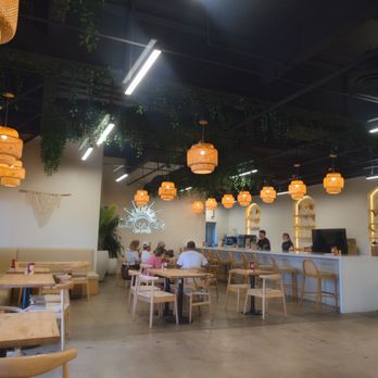 Lunakin Café - Plenty of table space as well as bar top seating. - Breakfast & Brunch Near Me - Las Vegas, Nevada Lunakin Café - Plenty of table space as well as bar top seating. - Breakfast & Brunch Near Me - Las Vegas, Nevada