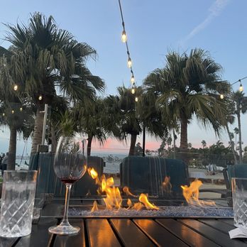 Bahia Resort Hotel - Dockside Restaurant and Bar - San Diego, CA