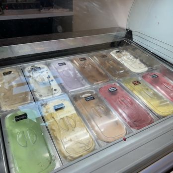 By Jacob - Gelato - Ice Cream & Frozen Yogurt Near Me - Newmarket, Ontario By Jacob - Gelato - Ice Cream & Frozen Yogurt Near Me - Newmarket, Ontario