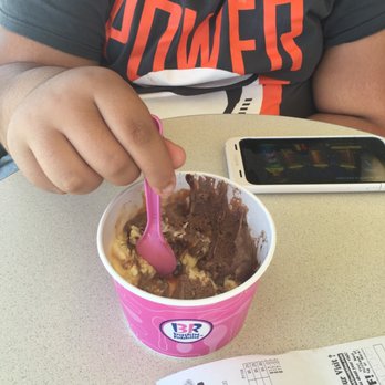 Baskin-Robbins - Ice Cream & Frozen Yogurt Near Me - Northridge, California Baskin-Robbins - Ice Cream & Frozen Yogurt Near Me - Northridge, California