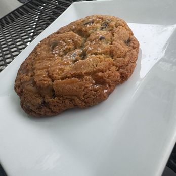 Southern Grounds - Chocolate chip caramel cookie - Wine Bars Near Me - Neptune Beach, Florida