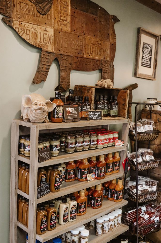 CLARK’S CUSTOM MEAT CO Updated September 2024 19 Photos 8411 SW