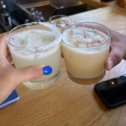 Regular margaritas and grapefruit margarita Regular margaritas and grapefruit margarita