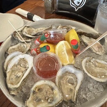 Dockside Brewery - Oysters - Breweries Near Me - Milford, Connecticut Dockside Brewery - Oysters - Breweries Near Me - Milford, Connecticut