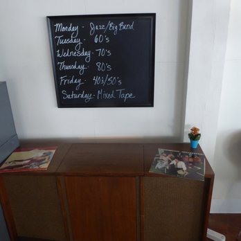 Refuge Coffee House - Spin Schedule - Coffee & Tea Near Me - Portland, Oregon
