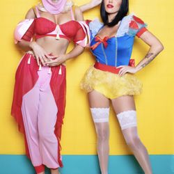 Stephanie Kilmer Productions - Leg Avenue Halloween 2022 featuring Jessa Hinton and Lily West