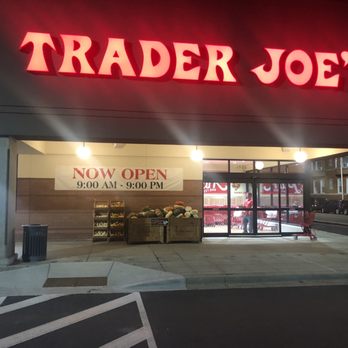 Trader Joe's - Grocery Near Me - Chicago, Illinois